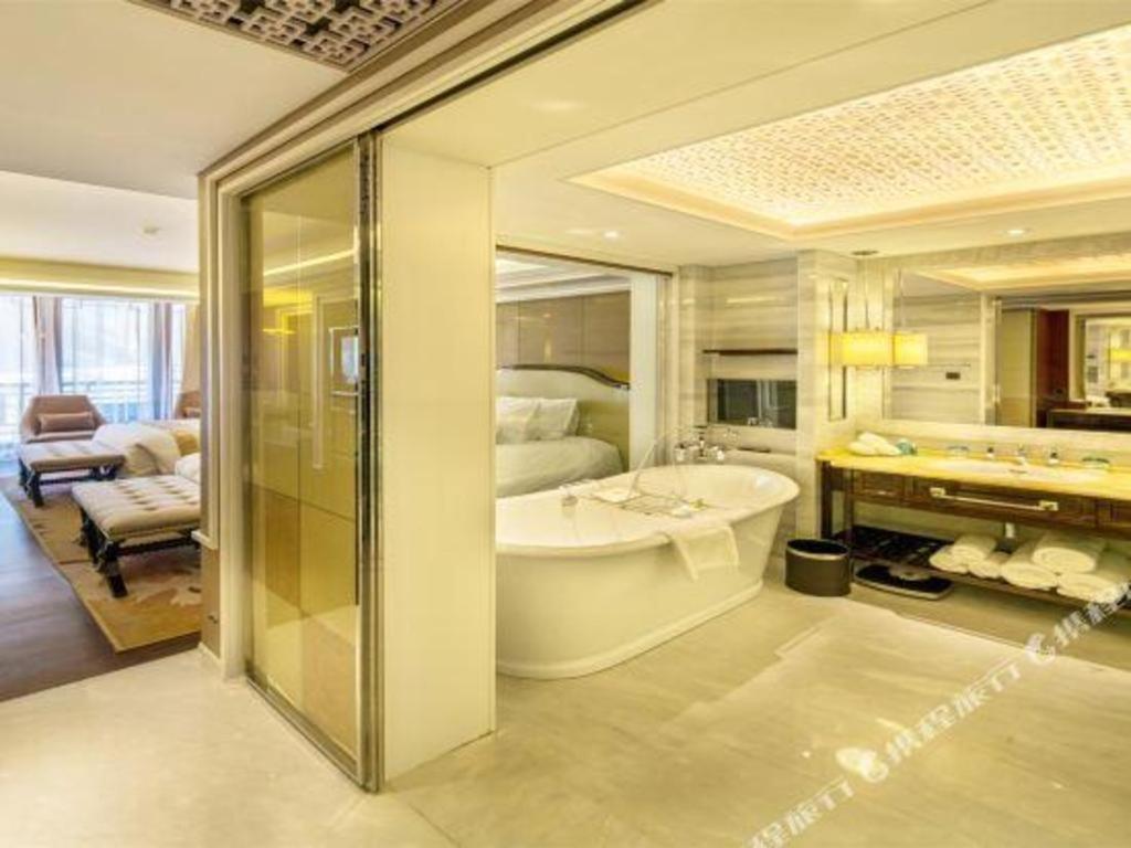 Grand Bay Hotel Beijing Xiaotangzhuang Exterior photo