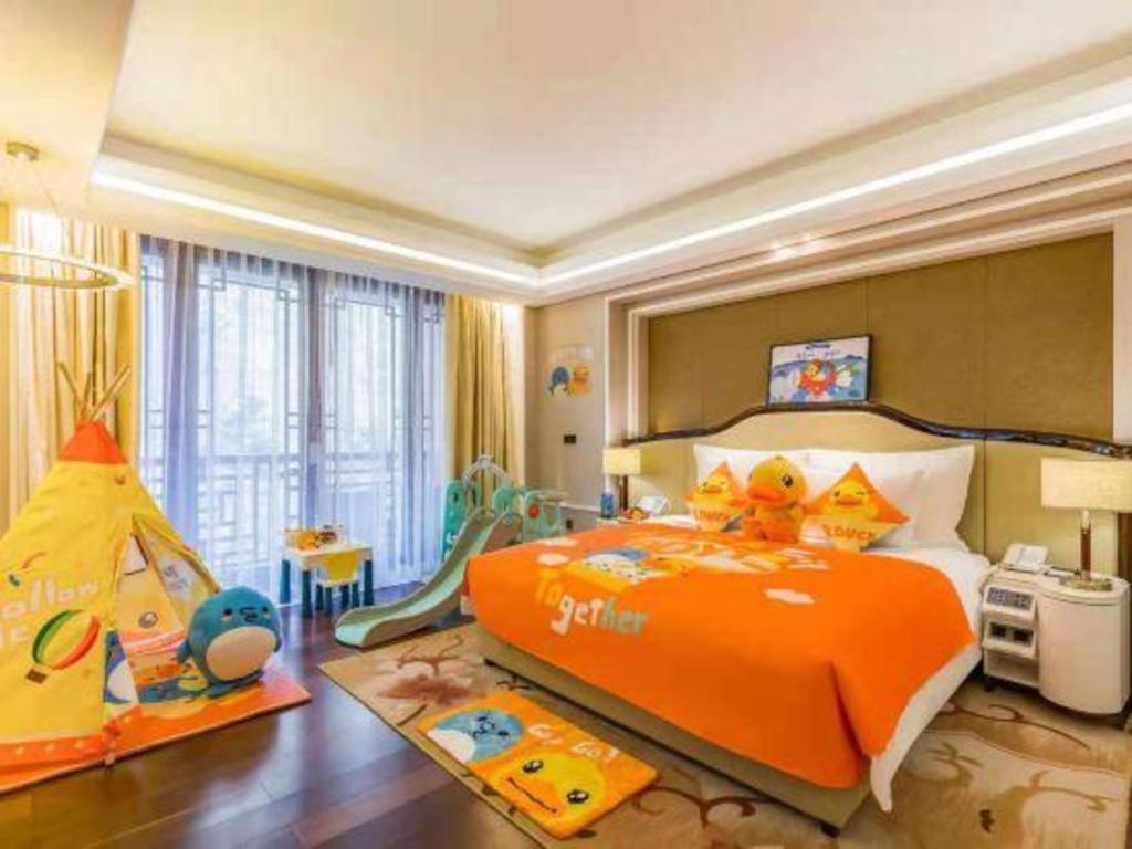 Grand Bay Hotel Beijing Xiaotangzhuang Exterior photo